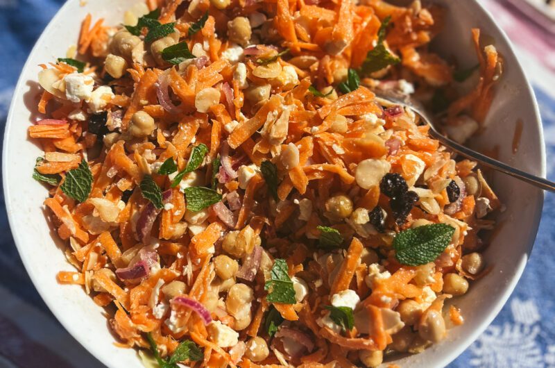 Crunchy slaw for a barbeque
