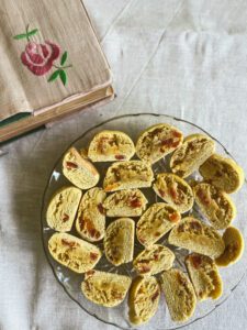 Hundred year cookies