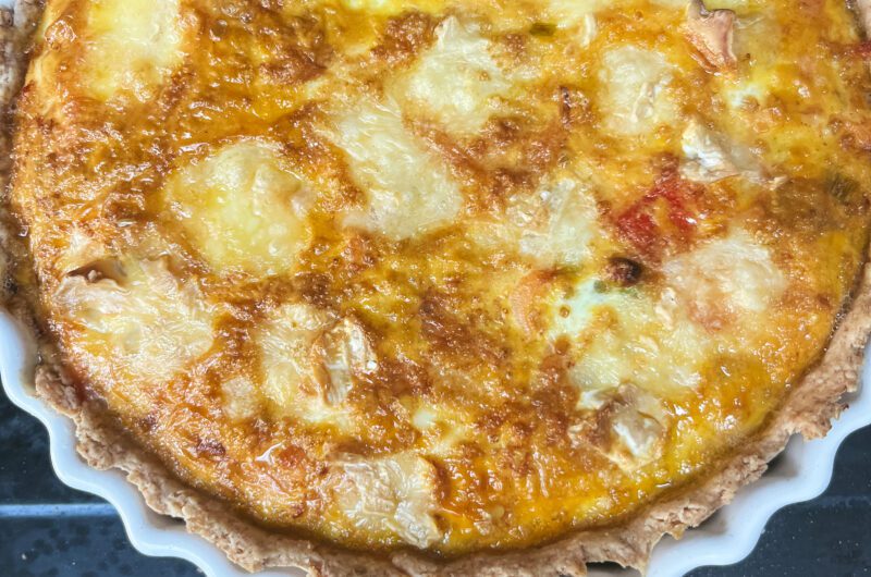 Salmon, leek and brie quiche with a spelt crust