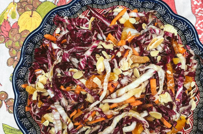 Radicchio slaw with apricots