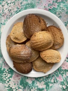 walnut cakes